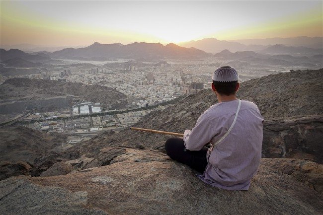 Hicretin mucizevi dağı 'Sevr' 17