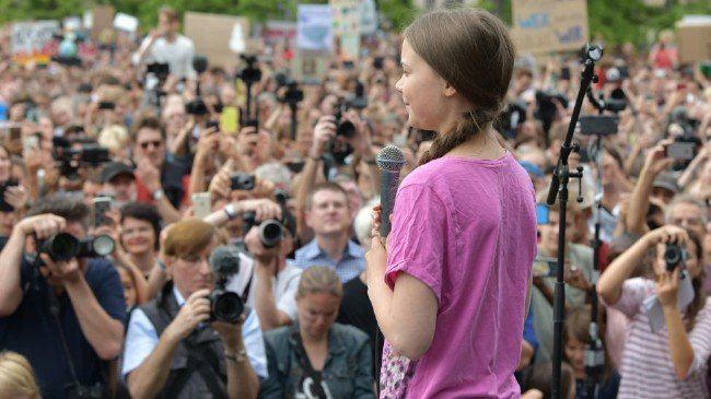 Yaktığı kıvılcım tüm dünyayı sardı: Greta Thunberg 5