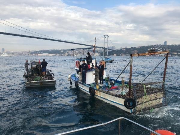 Boğaz'da kaçak midye avcılarına operasyon 13