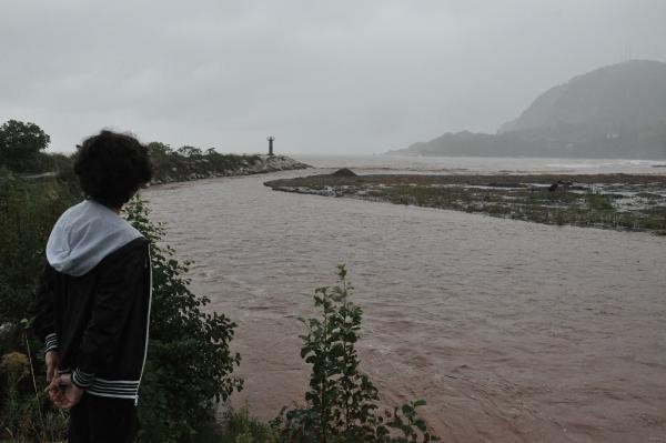 Karadeniz’in rengi değişti 11