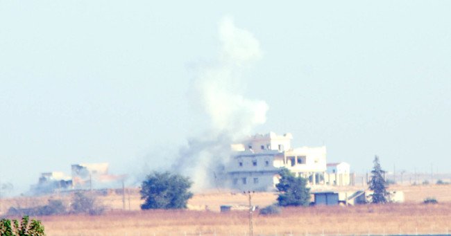 Barış Pınarı Harekatı'ndan ilk görüntüler... 13