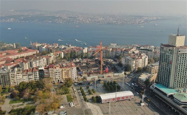 AKM'nin sahnesi göründü 8