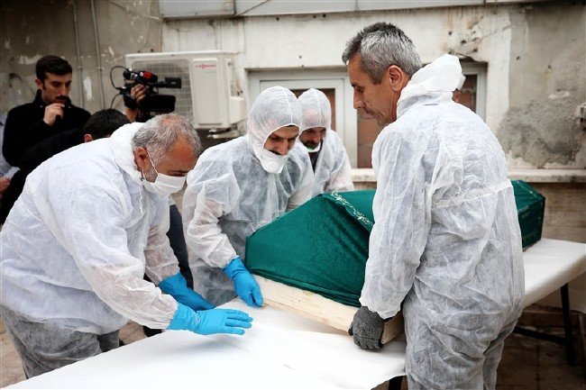 Siyanürle intihar eden 4 kardeşe veda 11