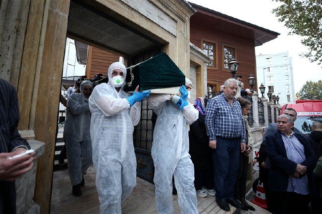 Siyanürle intihar eden 4 kardeşe veda 26