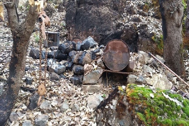 3 girişli mağarada mühimmat ele geçirildi 1