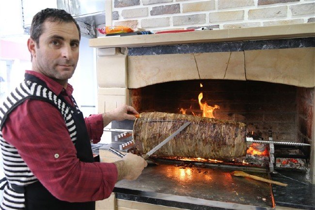 Cağ kebabı kimin? 3