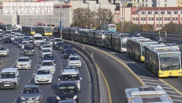 Florya'da metrobüs arızası 6