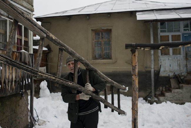 Ortaçağ'dan kalma köy güzelliğiyle büyülüyor 11