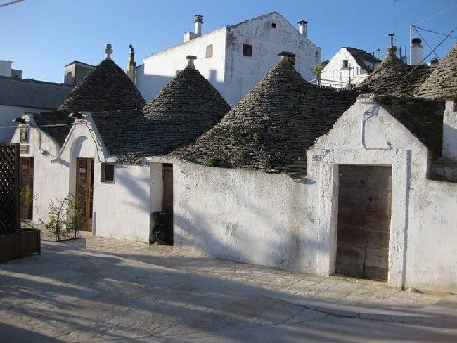 Ortaçağ'dan kalma köy güzelliğiyle büyülüyor 29