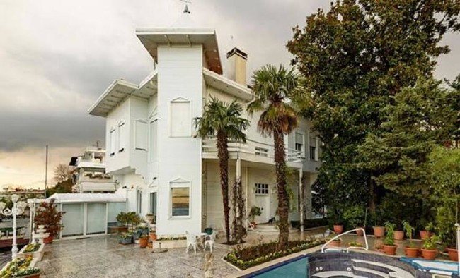 İstanbul'un tarihi yalıları yeni sahiplerini bekliyor 4