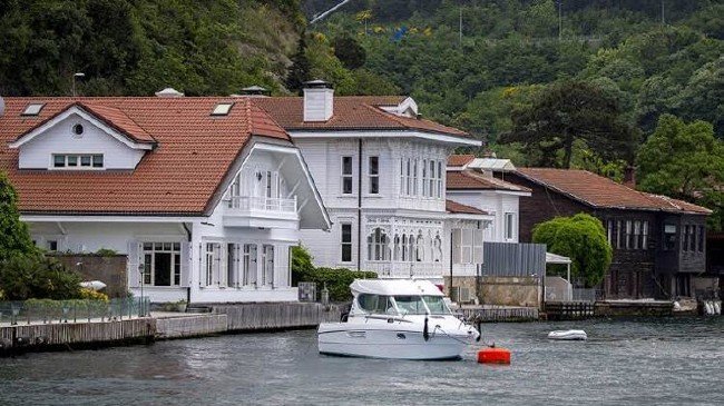 İstanbul'un tarihi yalıları yeni sahiplerini bekliyor 5