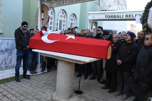 Öldürülen sağlık müdürüne acı tören 13