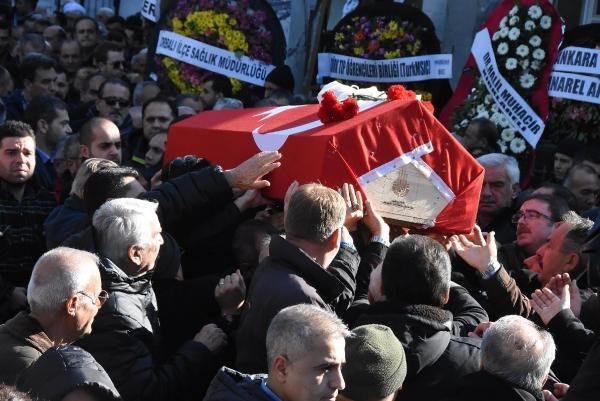 Öldürülen sağlık müdürüne acı tören 12