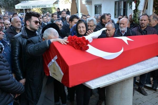 Öldürülen sağlık müdürüne acı tören 16
