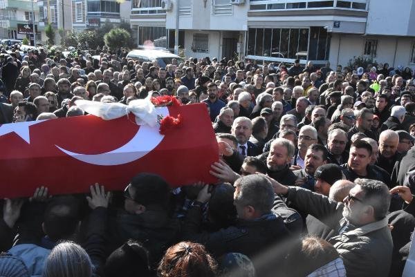 Öldürülen sağlık müdürüne acı tören 8