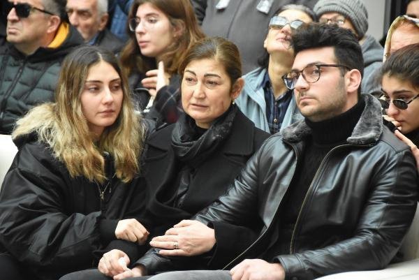 Öldürülen sağlık müdürüne acı tören 3