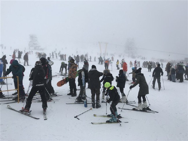 Uludağ'da yılın en kalabalık günü 2