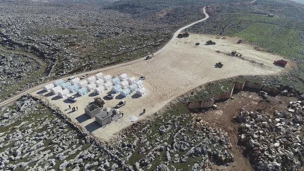 İdlib'den kaçan Suriyelilere Türkiye'den yardım eli 13