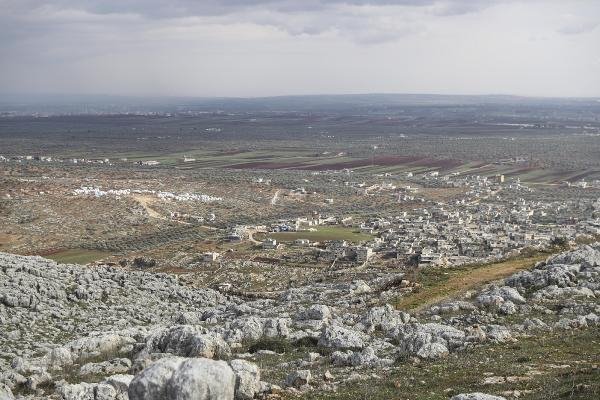 İdlib'den kaçan Suriyelilere Türkiye'den yardım eli 14