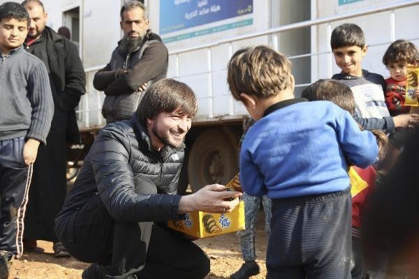 İdlib'den kaçan Suriyelilere Türkiye'den yardım eli 10