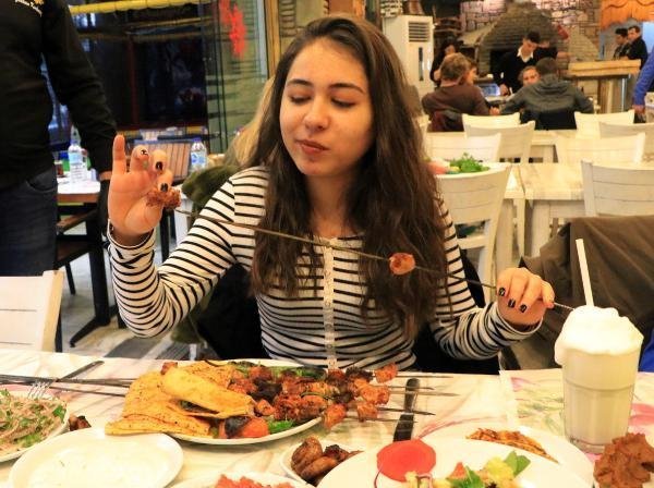 Adanalıların yeni gözdesi 'billur kebabı' 11
