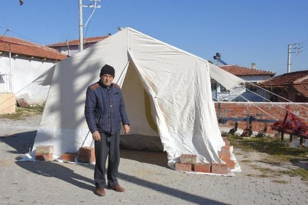 Manisa'da artçılar sürüyor 7