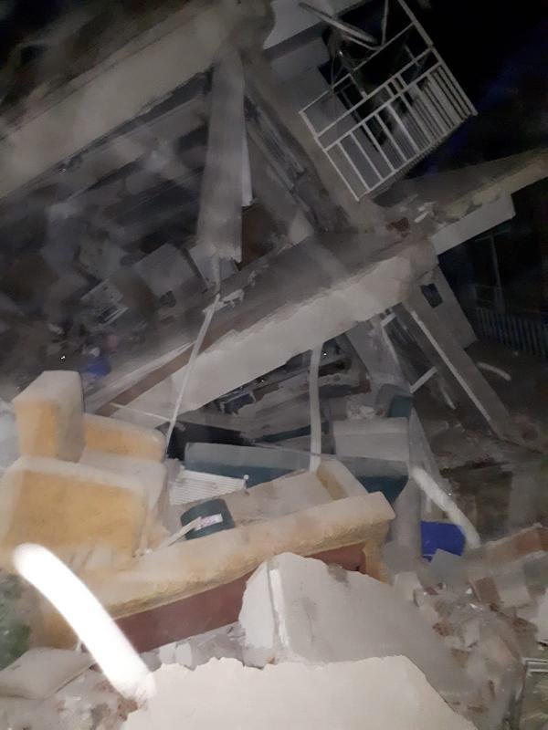 Elazığ'daki deprem sonrası ilk fotoğraflar 28