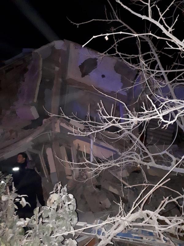 Elazığ'daki deprem sonrası ilk fotoğraflar 25