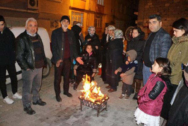 Elazığ'daki deprem sonrası ilk fotoğraflar 8