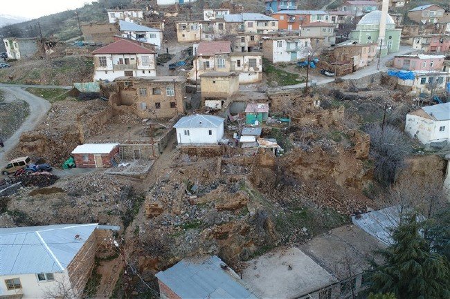 Elazığ ve Malatya'da ağır bilanço 1