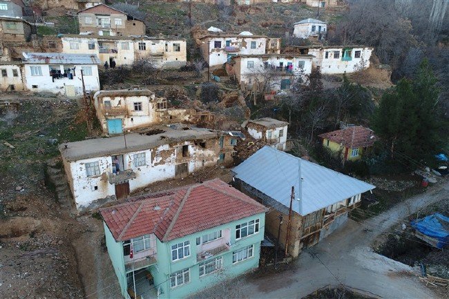 Elazığ ve Malatya'da ağır bilanço 9