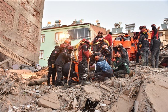 Elazığ ve Malatya'da ağır bilanço 51