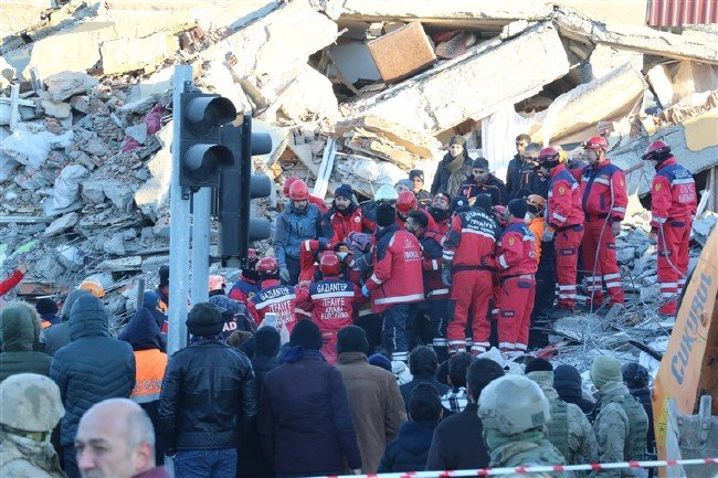 Elazığ ve Malatya'da ağır bilanço 53