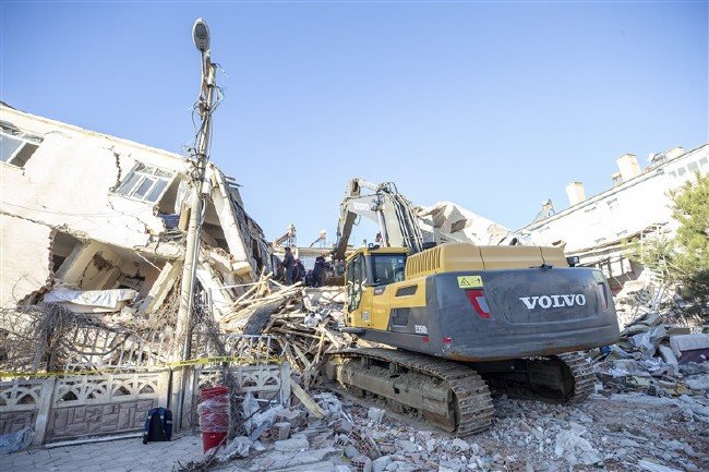 Elazığ ve Malatya'da ağır bilanço 69