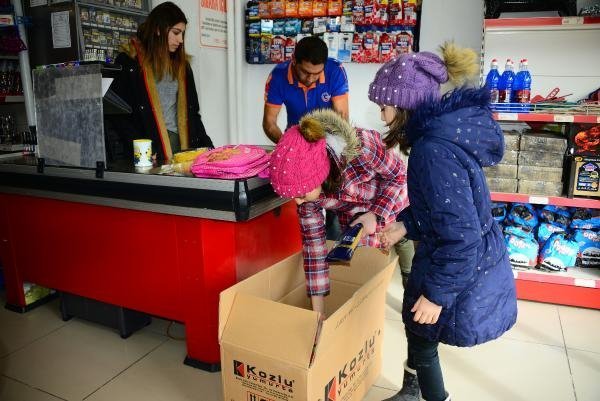 Harçlıklarını Elazığ'a gönderdiler 8