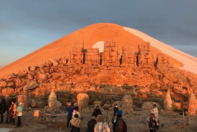 Bir gün doğumu hikayesi: Nemrut'un eşsiz tarihi ve manzarası 1