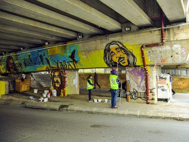 İstanbul'da Marmaray alt geçidi grafitilerle renklendi 1