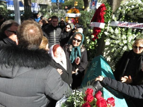 Önce uçak saatini sonra koltuğunu değiştirmiş 2