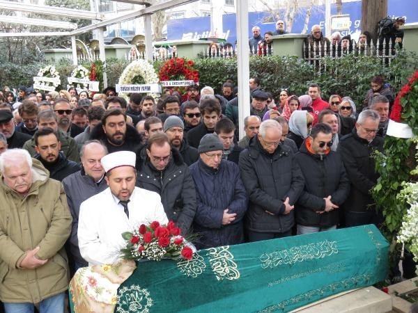 Önce uçak saatini sonra koltuğunu değiştirmiş 11