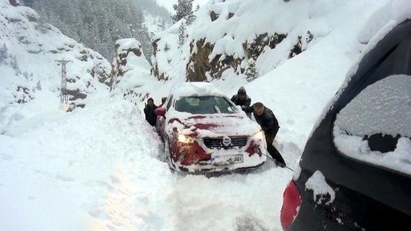 Artvin'de çığ düştü 12