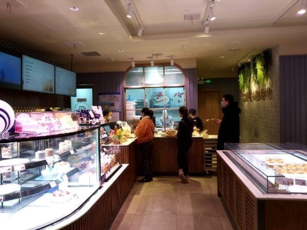 25 milyonluk Şangay'da sokaklar boşaldı 13