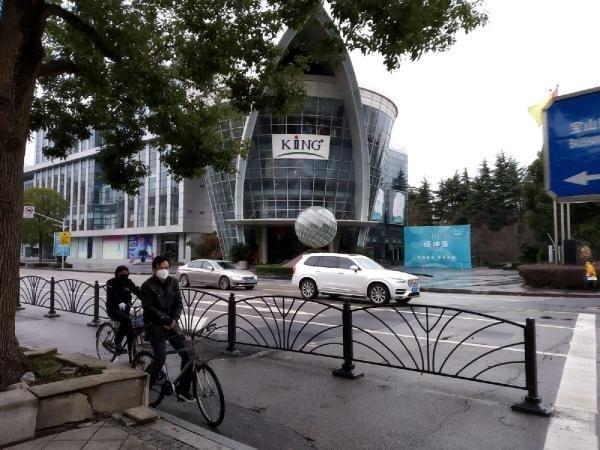 25 milyonluk Şangay'da sokaklar boşaldı 17