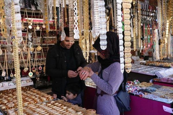 Düğünlerde 'imitasyon altın' dönemi 24