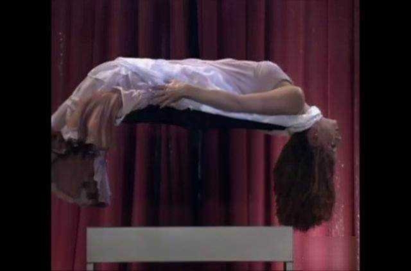 Sihirbazların tüm sırlarını ortaya çıkardı 32