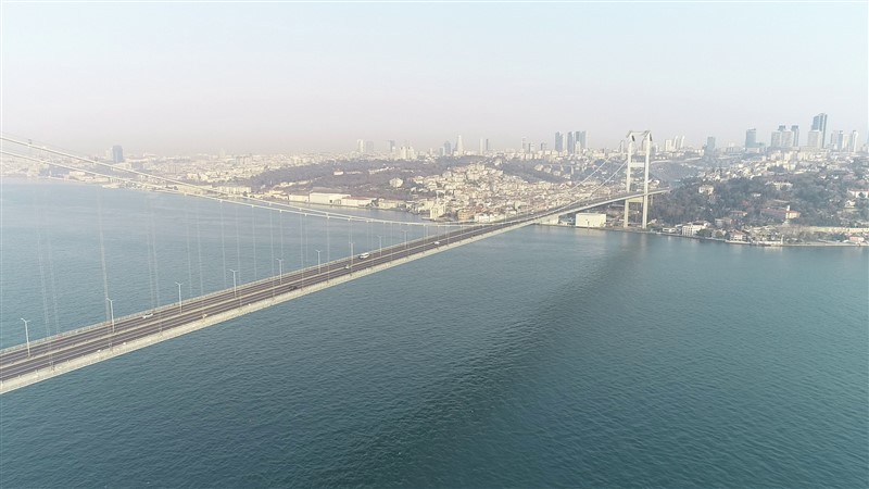 İstanbul böylesini hiç görmedi! İşte sokağa çıkma yasağı sonrası ilk sabah 8