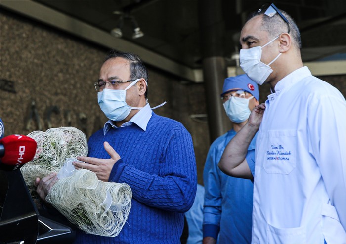 Prof. Dr. Bülent Tutluoğlu, koronavirüsü yendi 8