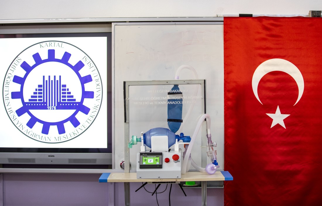 Bu kez İstanbul'da üretildi: MEB'den uzaktan kontrollü solunum cihazı 19