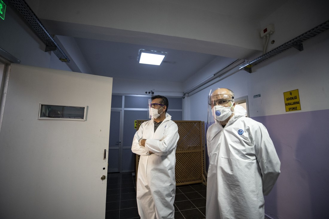 Bu kez İstanbul'da üretildi: MEB'den uzaktan kontrollü solunum cihazı 24