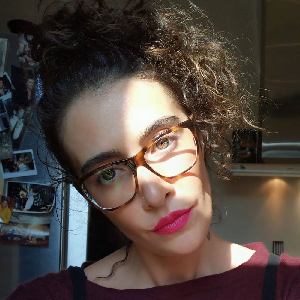 Ünlülerden duygulandıran 23 Nisan paylaşımları 30