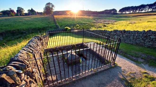 350 yıl önce ülkeyi ölümcül vebadan koruyan köy: Eyam 7